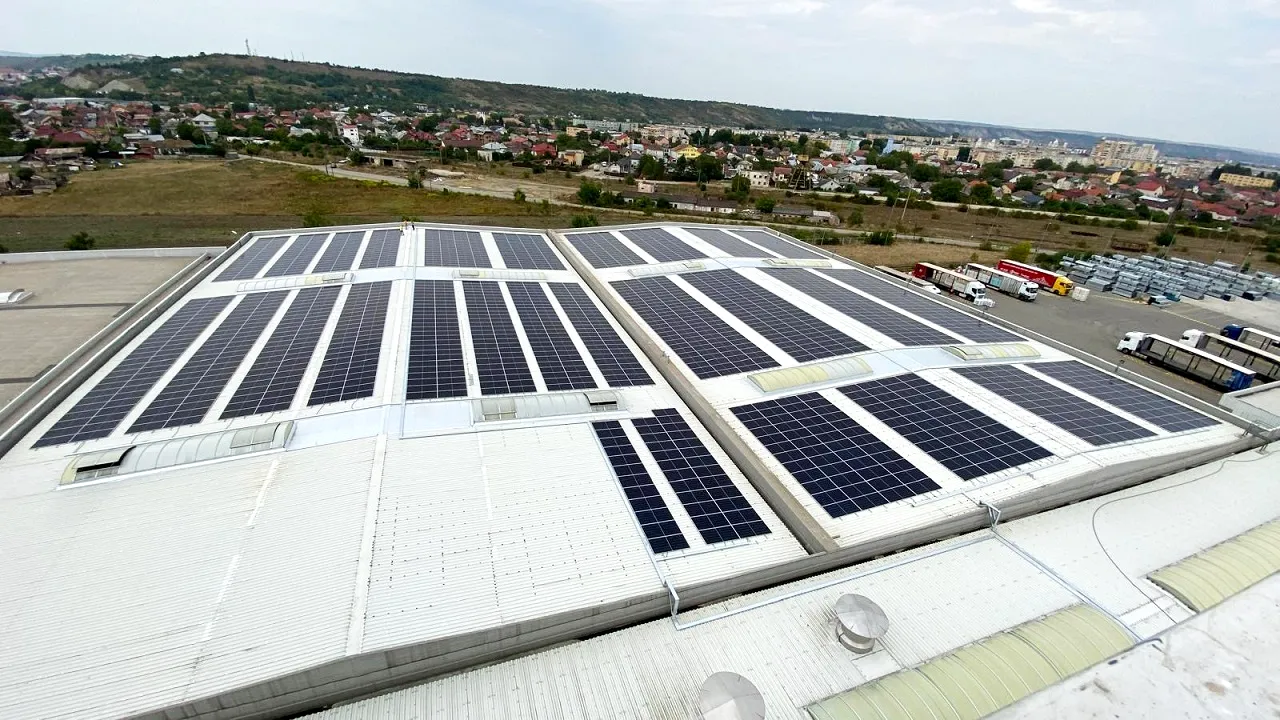 Saint-Gobain România anunţă instalarea unei centrale fotovoltaice proprii la Fabrica Rigips Turda