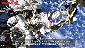 Imagini spectaculoase: Terra, aşa cum doar astronauţii o pot vedea. Mesaje de pe Staţia Spaţială Internaţională