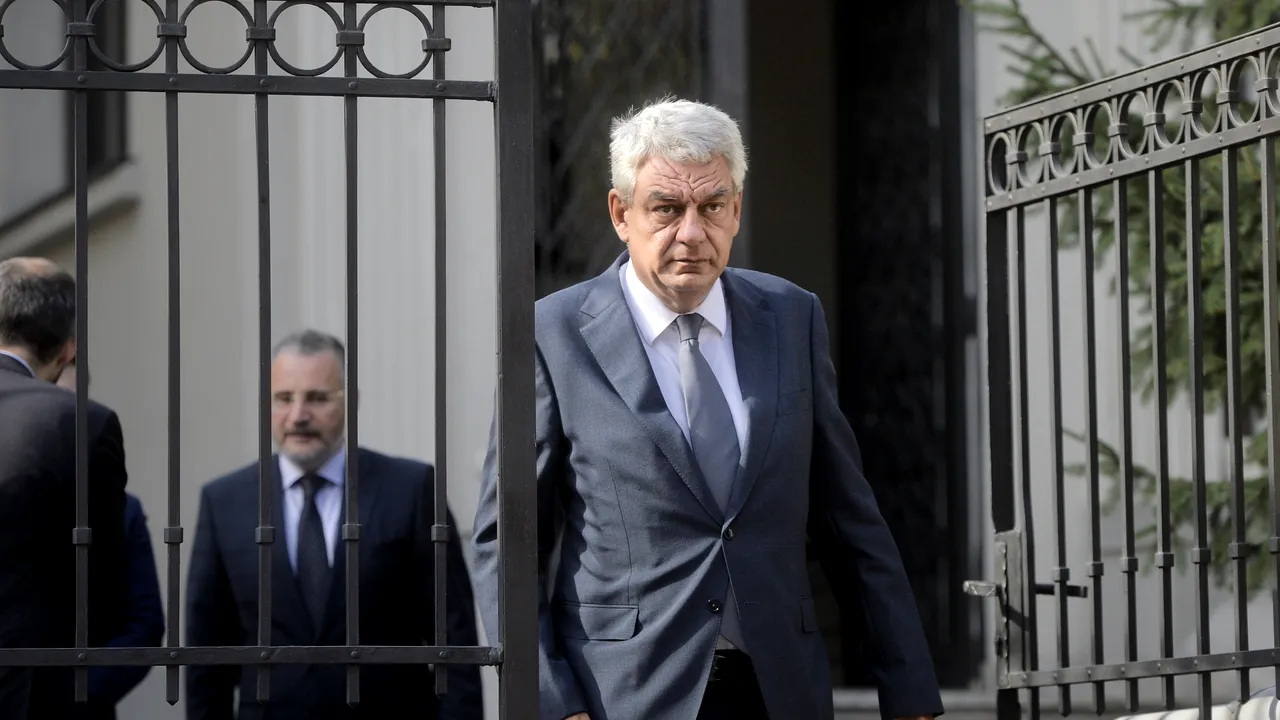 UPDATE: Iohannis şi Tudose, discuţii înainte de lansarea celui mai nou model FORD/ Şedinţă crucială astăzi a coaliţiei PSD-ALDE la care premierul Tudose va veni cu lista miniştrilor remaniabili