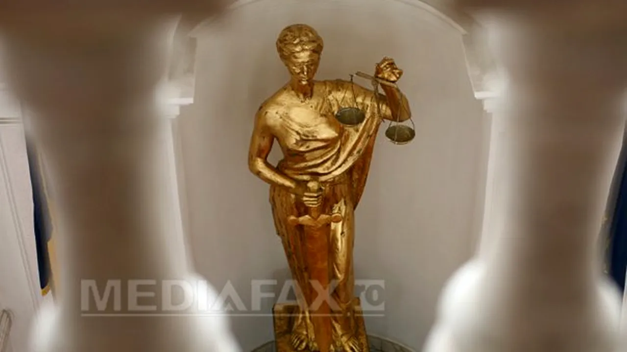 NOILE CODURI: Arestul la domiciliu, zile amendă şi separarea funcţiilor judiciare în procesul penal, printre principalele MODIFICĂRI ce intră în vigoare de la 1 februarie