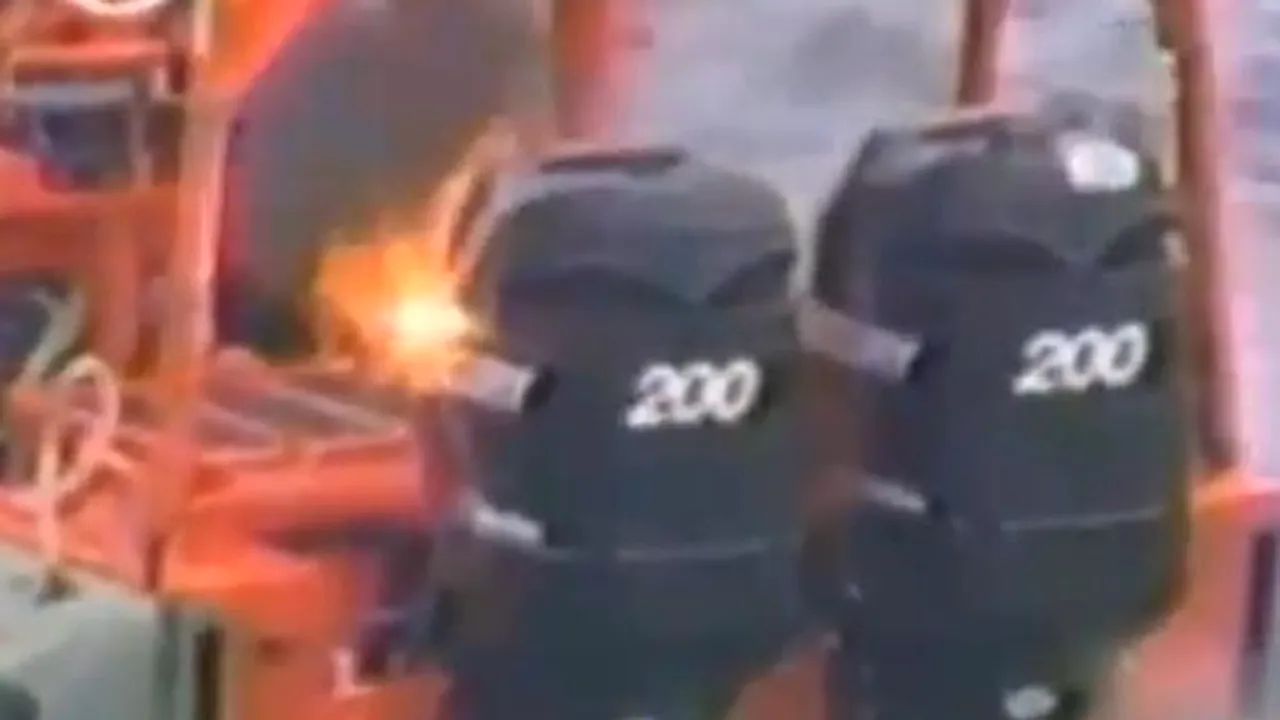 Armele viitorului: Marina Americană a testat laserul pe mare. Cum ia foc o ambarcaţiune în câteva secunde - VIDEO