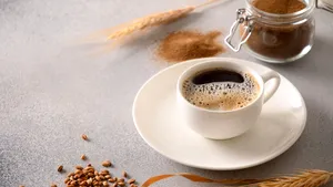 Cafeaua din orz, socotită un elixir de antioxidanţi fără cofeină. Dar conţine şi o substanţă cancerigenă

