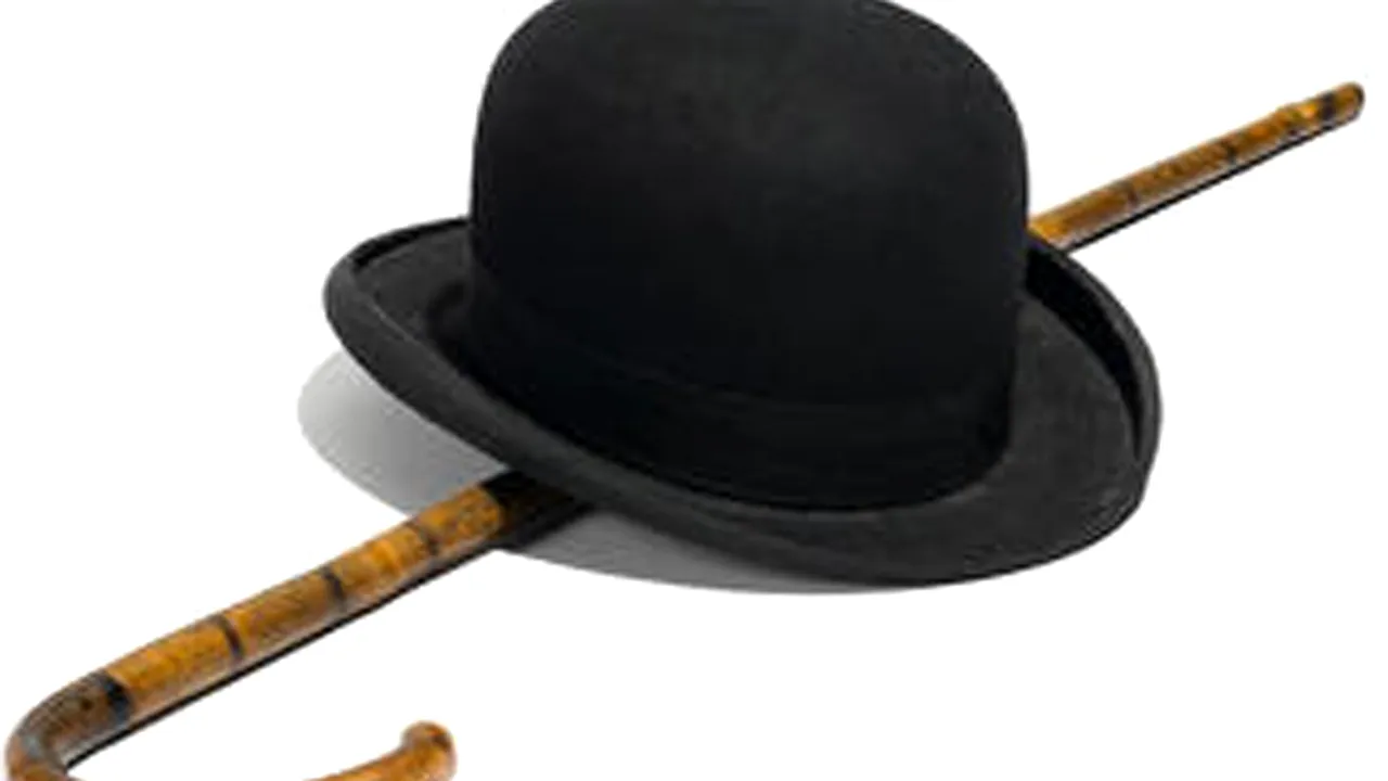 O pălărie şi un baston care au aparţinut actorului Charlie Chaplin, vândute pentru zeci de mii de dolari