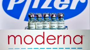 Eficacitatea vaccinurilor Pfizer şi Moderna faţă de varianta Delta a scăzut. Care este noul procent