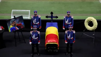 SOCIAL Mircea Lucescu este înmormântat astăzi cu onoruri militare. Ceremonie la Bellu pentru legendarul antrenor