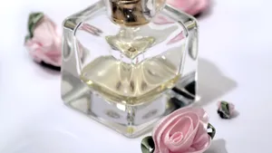 Mirosurile specifice Angliei, reunite într-un parfum