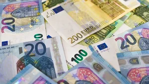 Europa dă semne de redresare economică. Franța rămâne în urmă