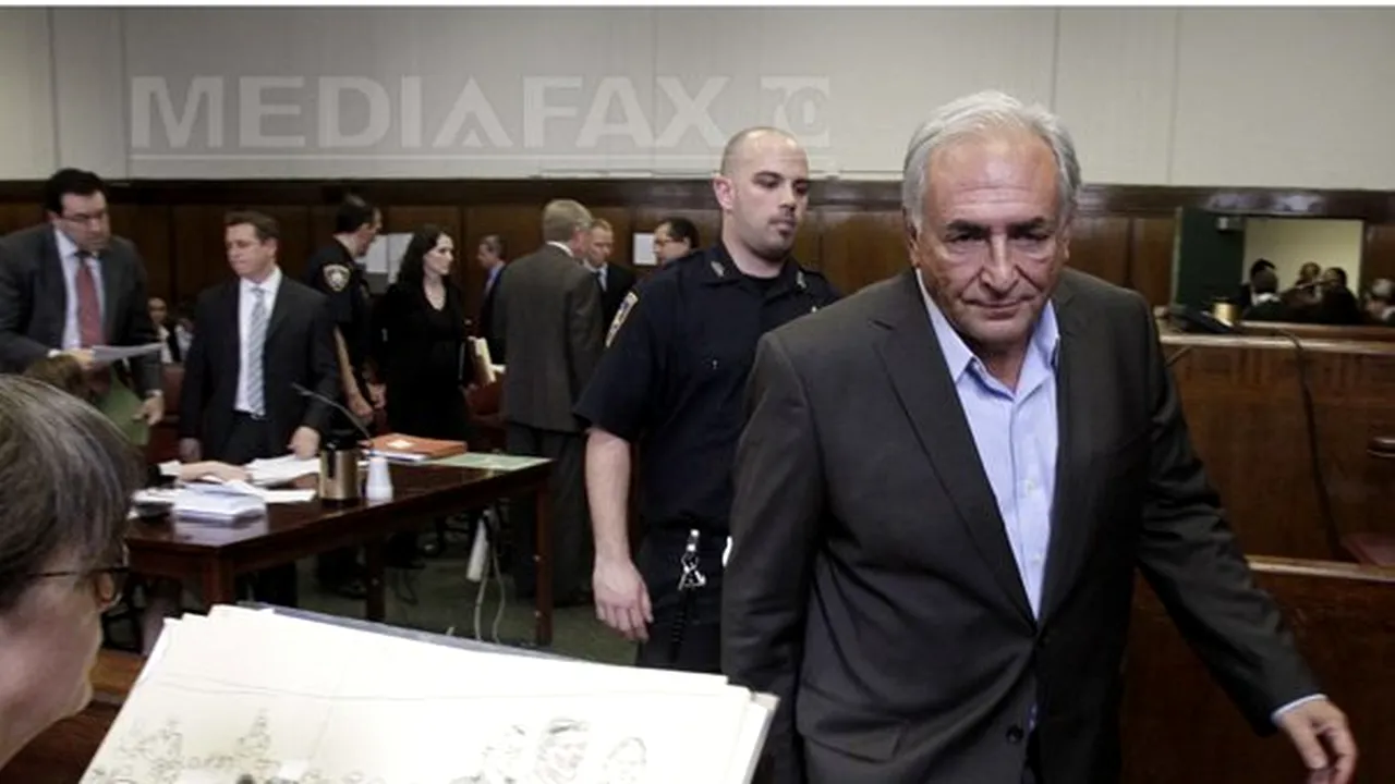 O blondă misterioasă intra în hotelul Sofitel cu Dominique Strauss-Kahn pe 14 mai