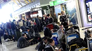 Aglomeraţie pe aeroportul din Madrid, la o zi după greva controlorilor de trafic aerian