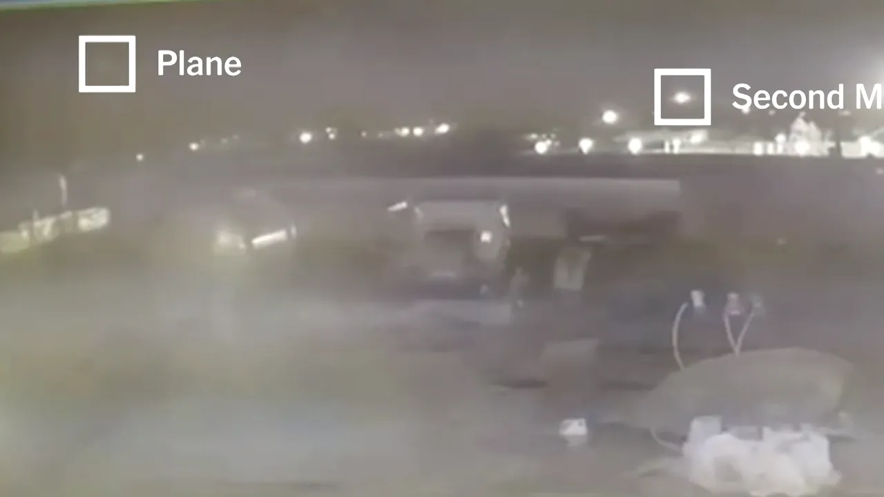 Avionul de pasageri prăbuşit în Iran a fost lovit de două rachete. Aeronava a fost lovită de două ori în 23 de secunde | VIDEO
