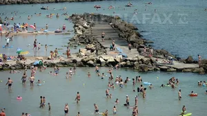 Patronatele şi agenţiile de turism au lansat ediţia de primăvară a programului Litoralul pentru Toţi