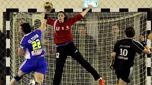 Oltchim, locul 2 în grupa A, după prima etapă din Liga Campionilor