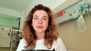 Am Covid-19, dar mă bucur de viaţă - Ep. 8: Sunt pozitivă, din nou, dar am ales să mă autoizolez acasă 