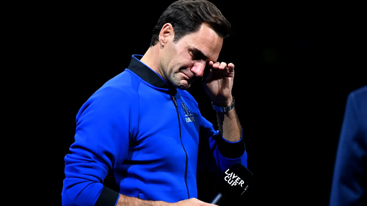 Roger Federer se retrage. Lacrimi de fericire şi aplauze îndelungate la final de carieră pentru sportivul elveţian