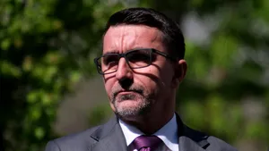 Lider UDMR: „Cei care inițiază o moțiune de cenzură au obligația morală de a oferi alternative înainte să arunce în aer o guvernare”