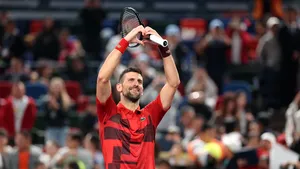 Djokovic şi Kyrgios cuceresc fanii în debutul lor la dublu în Brisbane