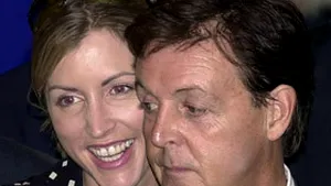 Paul McCartney şi Heather Mills îşi negociază divorţul la tribunal