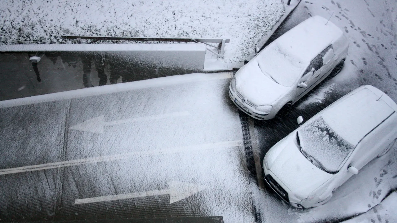 Meteo. Vreme severă: Codul portocaliu şi galben a fost extins. Se va depune strat de zăpadă şi Capitală