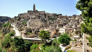 Cel mai subestimat oraș din Italia. Este autentic italian, are o mâncare senzațională, dar nu se impune în topurile turistice