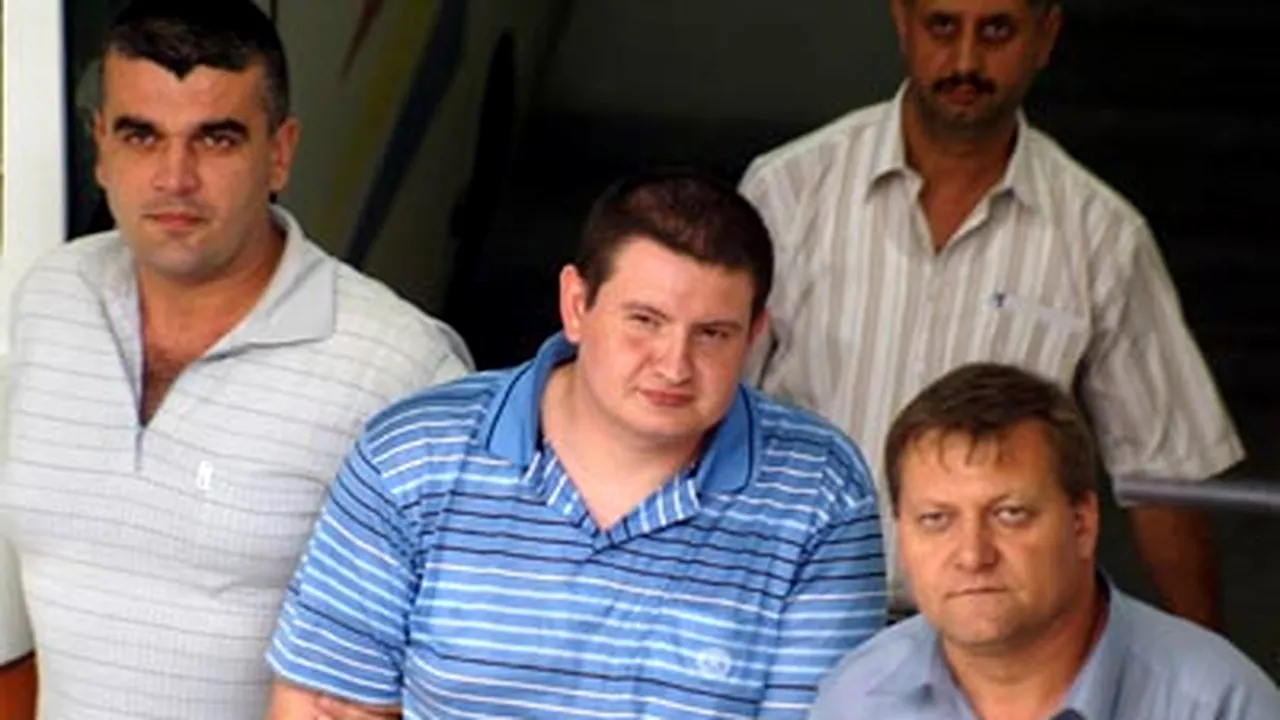 Ucigaşul celor două tinere din Braşov, deferit justiţiei
