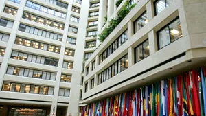 O delegaţie română este în discuţii 