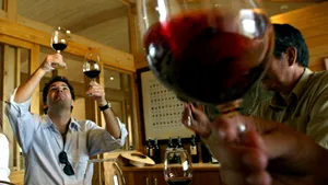 Cum să trăieşti mai mult: de la vinul roşu la 
