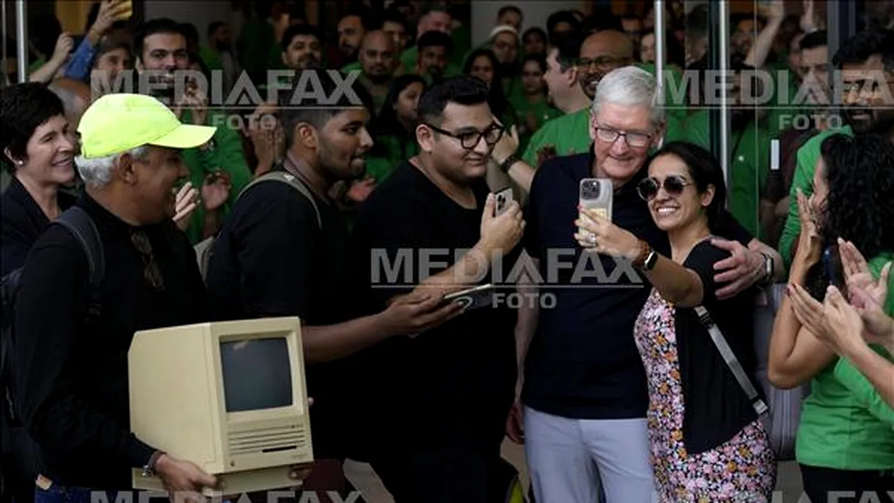 Apple îşi deschide primul magazin din India