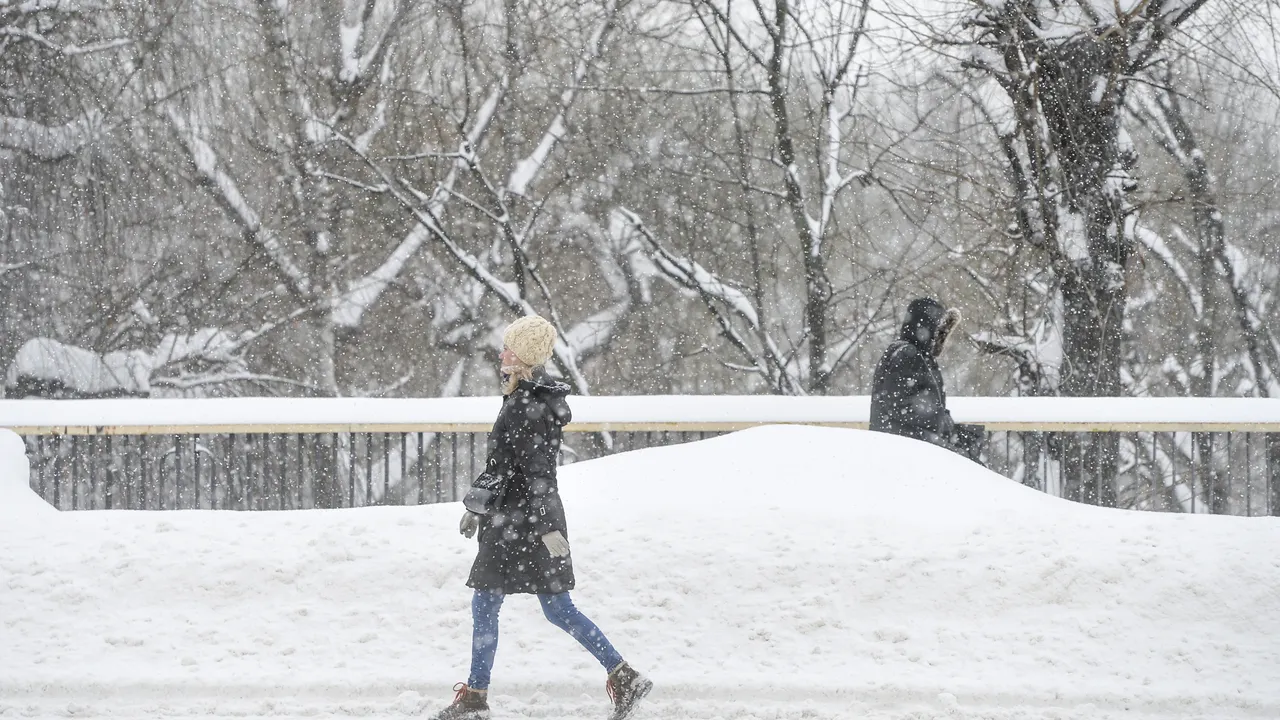 Avertizare meteo: 26 de judeţe ale României sub cod galben de vreme severă. Temperaturi de până la -16 grade şi ninsori abundente