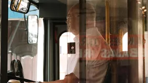 Cel puțin șase șoferi de autobuz din același oraș, atacați în doar 24 de ore