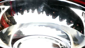 Joia mare, ritual în criza COVID: Ritualul spălării picioarelor a fost înlocuit cu spălarea mâinilor cu un ştergar 