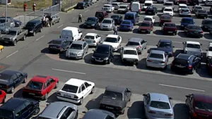 Guvernul: Varianta finală de calcul a taxei auto va fi stabilită la sfârşitul lunii ianuarie