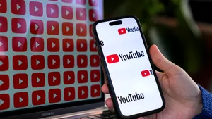 Studiu: YouTube, ales de unul din cinci copii în locul televiziunii tradiționale