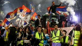 NEWS ALERT Cine sunt studenții care l-au învins pe Aleksandar Vučić în Serbia. Medicul cardiolog care conduce lista electorală și cine ar putea deveni premier
