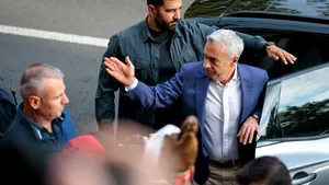 Cu cine împarte celula Călin Georgescu