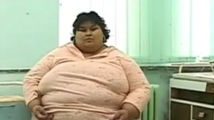 Gravidă de 240 de kilograme, transferată de la Craiova la Bucureşti pentru a putea naşte - VIDEO