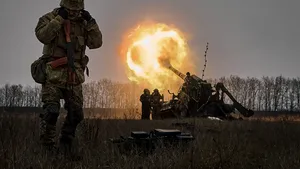 Războiul din Ucraina, ziua 309. Italia este pregătită să devină un garant al păcii între Ucraina şi Rusia / Ploaie de rachete în Kiev şi în Herson: peste 120! / Lvov, cel mai mare oraş din vestul Ucrainei, lăsat în beznă / Războiul este într-o fază moartă, spune şeful serviciilor de informaţii ucrainene / SUA confirmă: Rusia este blocată la Bahmut / Putin apelează la Xi