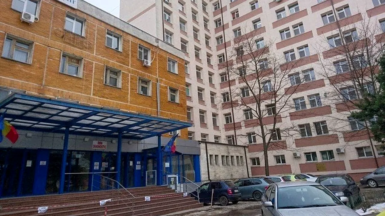 Managerul Spitalului din Botoşani, unde o gravidă a murit pentru că nu a fost operată, demis