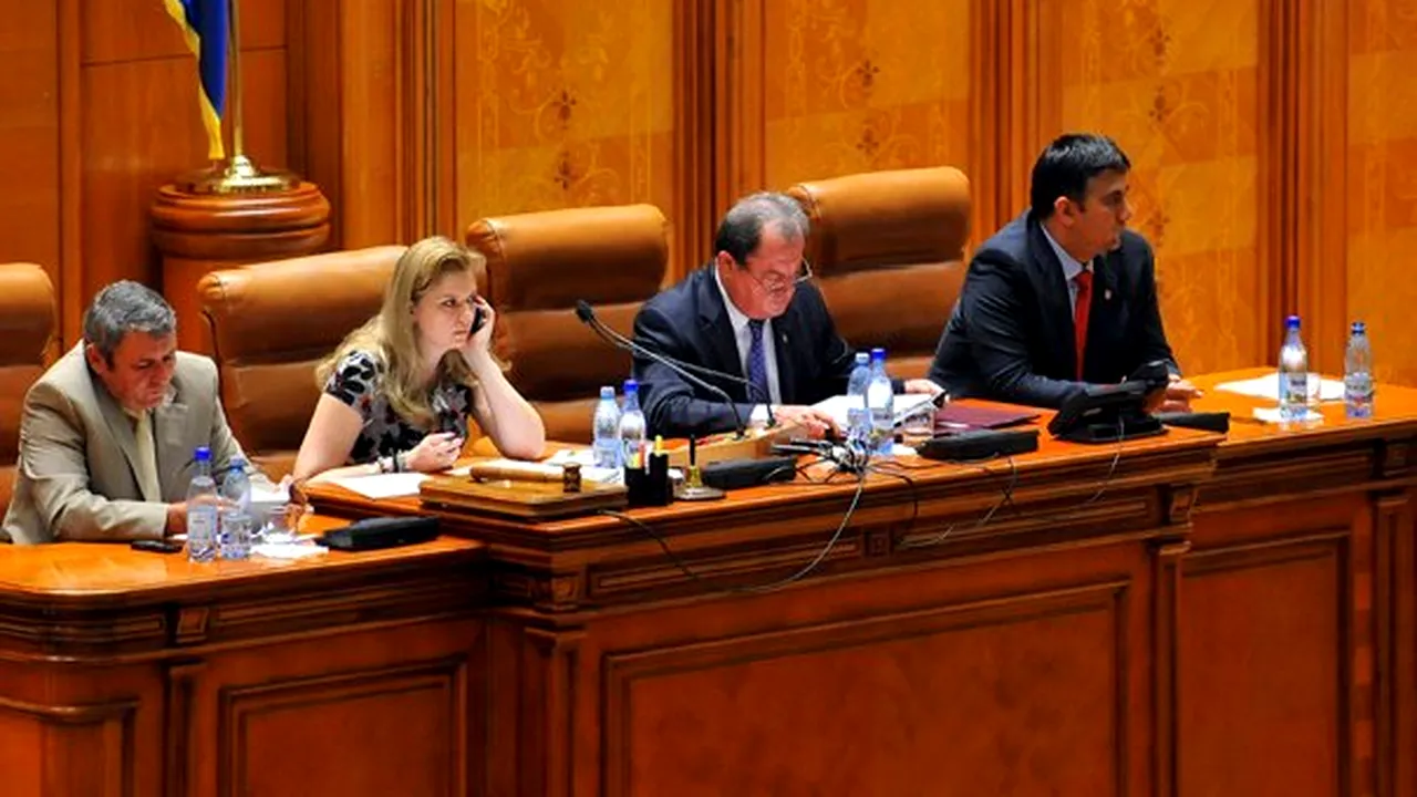 Roberta Anastase, revocată din funcţie. Valeriu Zgonea, noul preşedinte al Camerei Deputaţilor
