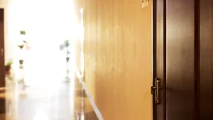 Un fost primar din Eforie a fost găsit mort într-un hotel din Capitală