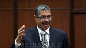 Reşedinţa din Sanaa a premierului yemenit Khaled Bahah, încercuită de miliţiile şiite