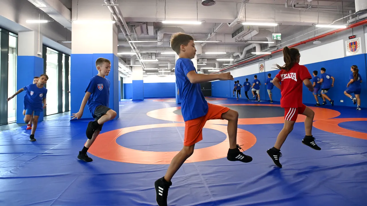 Proiectul Hercules: Peste 8.700 de locuri disponibile la cursuri gratuite de iniţiere oferite de Agenţia Naţională pentru Sport