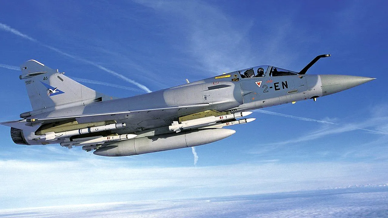 Franţa a livrat Ucrainei primele avioane de luptă Mirage 2000-5