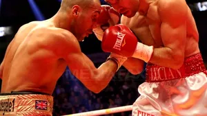 Pugilistul român Lucian Bute RATEAZĂ centura de campion IBF la categoria supermijlocie. Britanicul James DeGale a câştigat la puncte - GALERIE FOTO