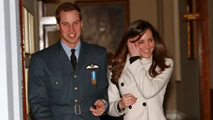 Prinţul William a zburat cu un elicopter militar să-şi vadă logodnica