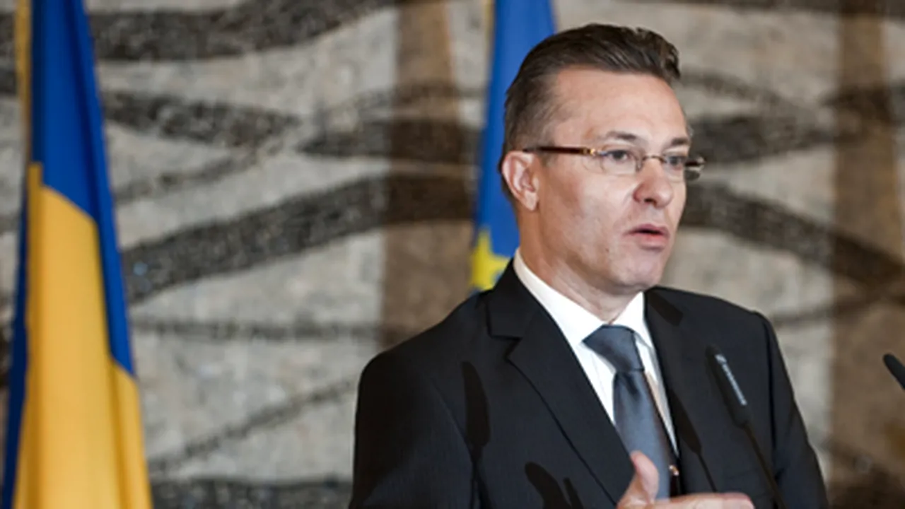 Diaconescu: Ne alăturăm celor care îl susţin pe Barroso
