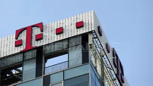 Telekom România a lansat MagentaONE, un pachet pentru serviciile fixe şi mobile