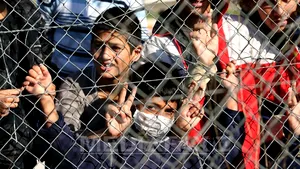 Regularizarea situaţiei imigranţilor ilegali din Franţa. Care sunt noile criterii