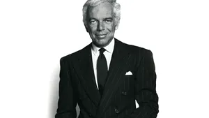 Ralph Lauren renunţă la conducerea operaţională a casei sale de modă