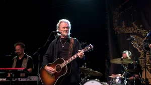 Actorul şi cântăreţul Kris Kristofferson a anunţat că se retrage