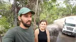 Un cuplu și-a părăsit locul de muncă pentru a călători 160.000 km în jurul lumii cu Land Rover-ul